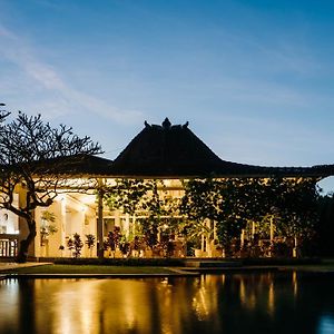 Isaiya Boutique Hotel
